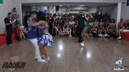 Dança_041.gif