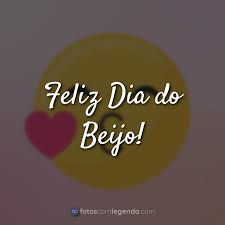 Savelly_Feliz_Dia_do_Beijo_025.gif